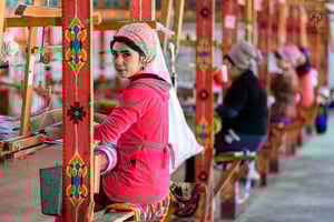 Uzbekistani woman, image credit: Central Asia Guide
